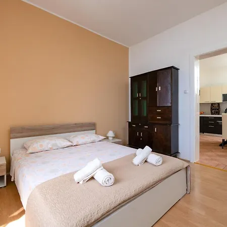 Dobric Appartement *