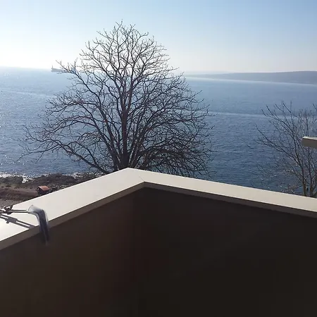 Sea Apartment By Beach Vine, Olive Oil Tasting, Kajaks, Grill * Koromačno