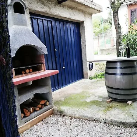 Dobric Apartment Koromacno